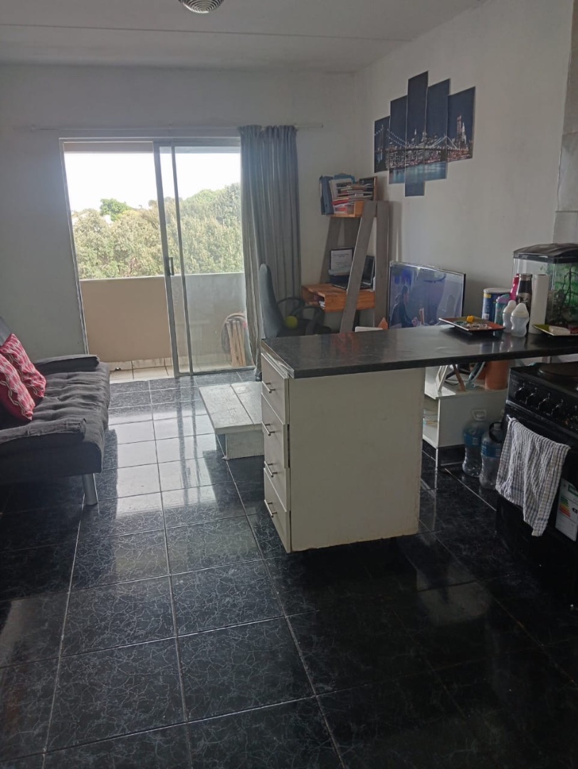 1 Bedroom Property for Sale in Thornton Western Cape